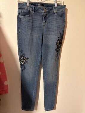 Simply Vera Vera Wang Blue Skinny Jeans with Black Floral Appliqué